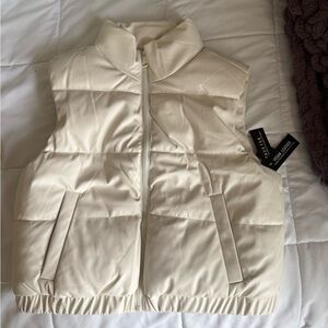 Cream Puffer Vest - CiSono